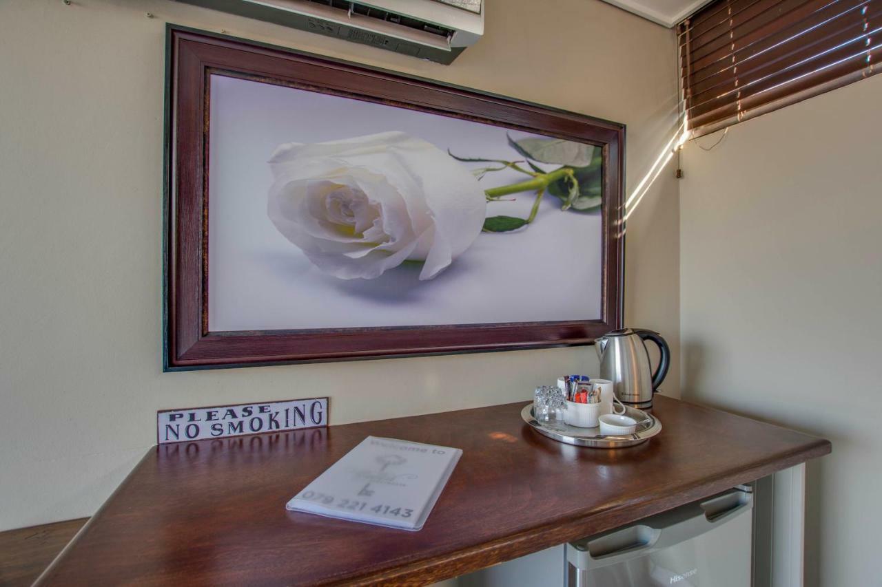 Migdash Guesthouse Hartbeespoort Ngoại thất bức ảnh